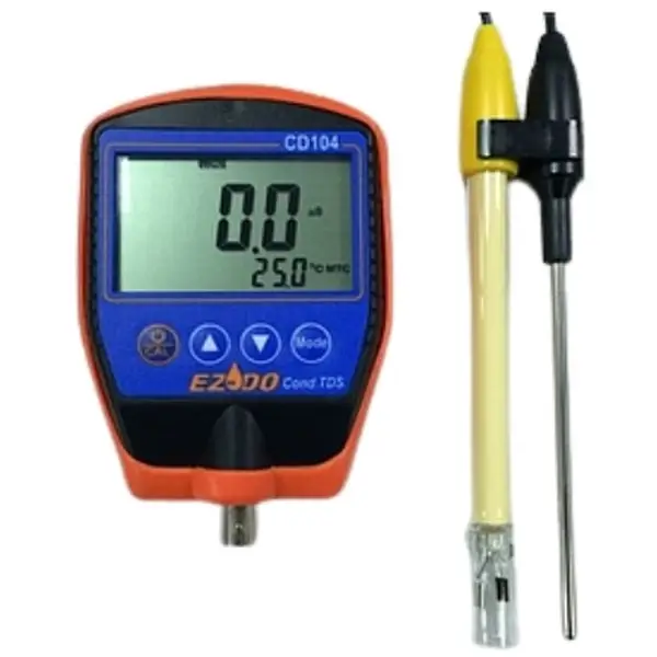 Máy đo độ dẫn, độ mặn và nhiệt độ CD-104